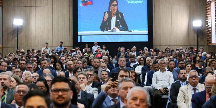 Presidenta encargada Delcy Rodríguez ratifica programa de recuperación económica y llama a impulsar la producción nacional