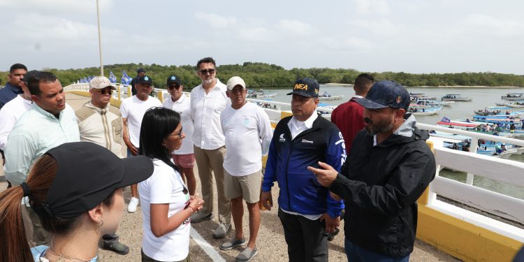 Presidenta (E) Delcy Rodríguez promueve el «Morrocoy Sostenible» durante visita al Parque Nacional