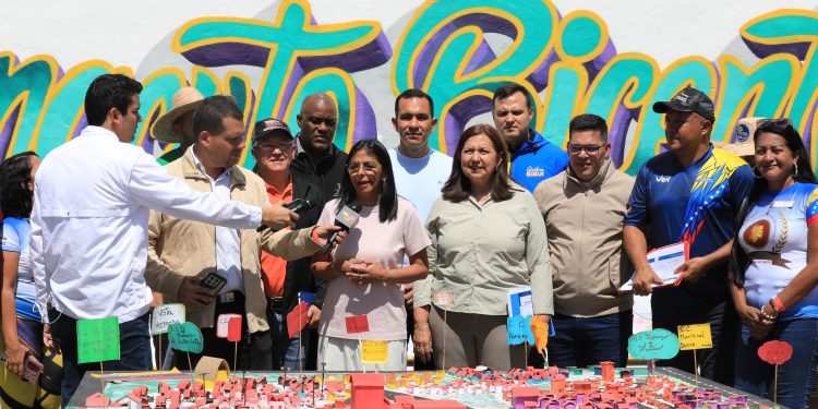 Jefa de Estado encargada anuncia más de 36 mil proyectos comunales registrados para el 2026