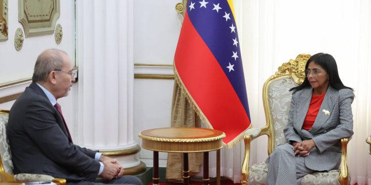 Venezuela y Jordania estrechan lazos estratégicos en Miraflores