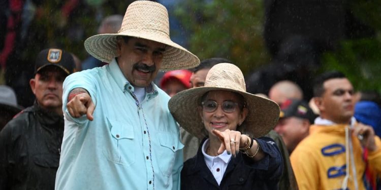 “Pueblo en la calle hasta que vuelvan Nicolás y Cilia”