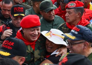 Diosdado Cabello señala como tarea principal el regreso del presidente Maduro y la primera dama Cilia Flores