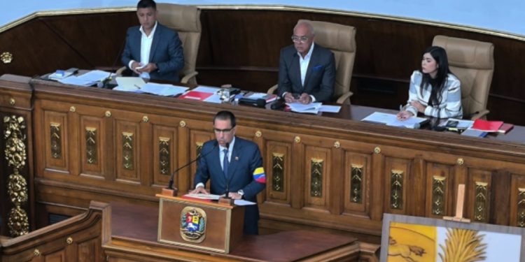 Diputado Jorge Arreaza presenta Proyecto de Ley de Amnistía convocando a un acto de responsabilidad histórica y ética