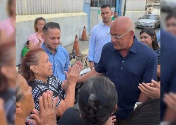 Presidente de la Asamblea Nacional visita centro de detención de Boleíta y hace un llamado a la reconciliación nacional