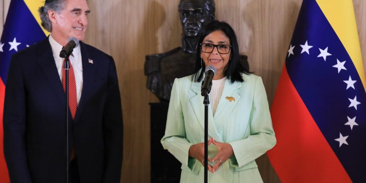 Gobierno Bolivariano propone agenda de trabajo conjunta a Estados Unidos durante visita de Doug Burgum