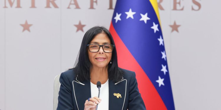 Presidenta (E) Delcy Rodríguez participa en la 4ta edición de la cumbre “Prioridad en Iniciativas de Inversión Futura”