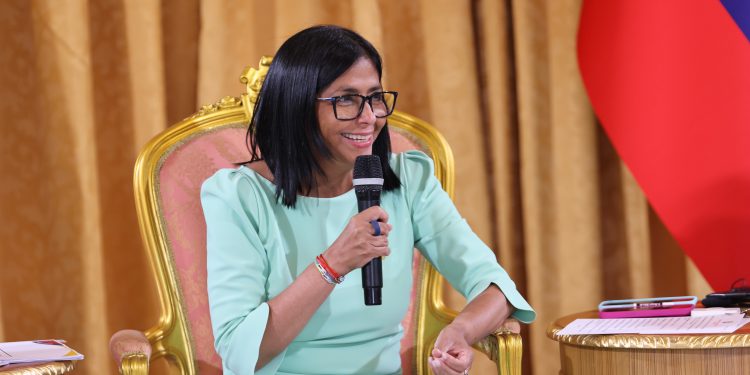 Gobierno Bolivariano impulsa diálogo diplomático con EE.UU. como base para nuevas relaciones económicas