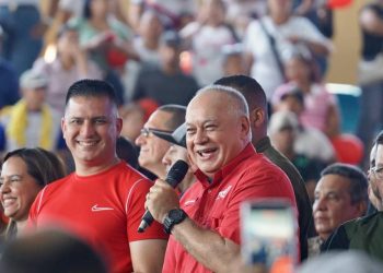 Diosdado Cabello llama a movilizar «al menos 30 personas» por centro para garantizar la victoria popular