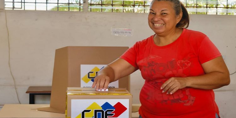 Sucre elige sus proyectos en masiva jornada democrática