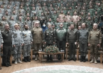Irán confirma muerte de siete altos comandantes militares tras ataques de EE.UU. e Israel