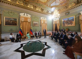 Venezuela anuncia envío de delegación diplomática a Washington