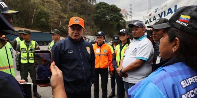 Cabello supervisa despliegue de seguridad en Tazón para garantizar una Semana Santa Segura 2026