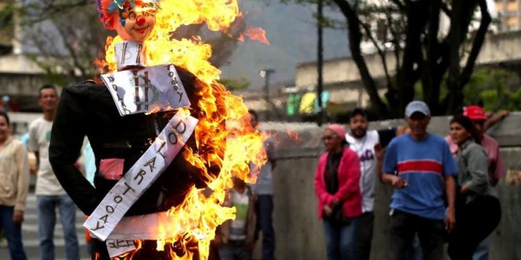 La quema de Judas: fe y crítica social 1 La quema de Judas fe y crítica social