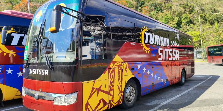 Ruta especial: SITSSA activa ruta Caracas–La Guaira para la temporada de Semana Santa