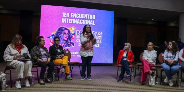 Instalan I Encuentro Internacional de Mujeres «Cilia Flores»