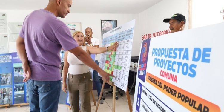Consulta Popular es el instrumento para fortalecer democracia comunal, aseguró Héctor Rodríguez