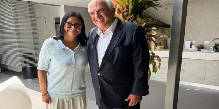 Samper elogia gestión de Presidenta (E) Delcy Rodríguez ante cita binacional 1 Samper elogia gestión de Presidenta (E) Delcy Rodríguez ante cita binacional