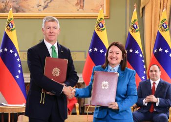 Delcy Rodríguez: «El regreso de British Petroleum a Venezuela marca una nueva era de cooperación energética con beneficio compartido»