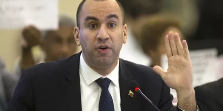 Asamblea Nacional designa a Larry Devoe como nuevo Fiscal General de la República
