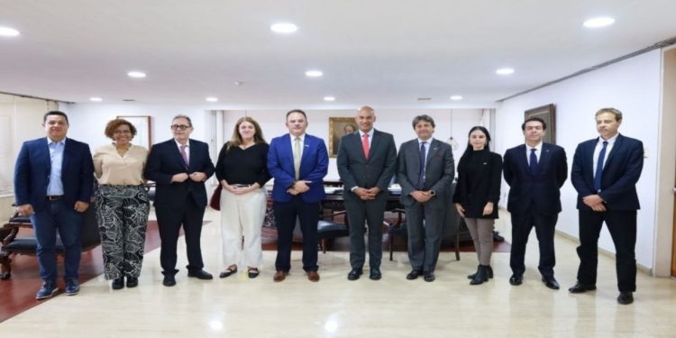 Venezuela y la ONU fortalecen alianzas para potenciar el sistema educativo y social