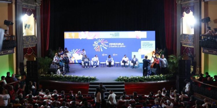 Presidenta (E) Delcy Rodríguez convoca a la reconciliación nacional y exige el fin del extremismo político