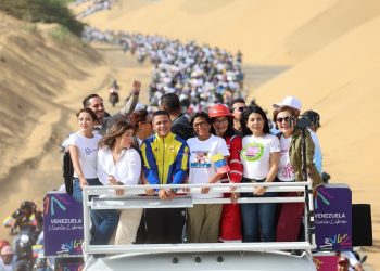 La Gran Peregrinación por una Venezuela sin Sanciones llega al estado Falcón encabezada por la Presidenta (E)