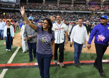 Presidenta (E) convoca a la unidad nacional: «Llegó la hora de marcar una nueva pauta desde Venezuela»