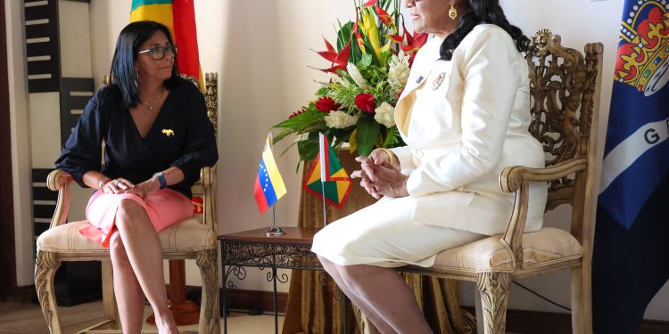 Presidenta encargada Delcy Rodríguez fue recibida por la gobernadora general de Granada, Cécile La Grenade, en el marco de su primera visita oficial al Caribe