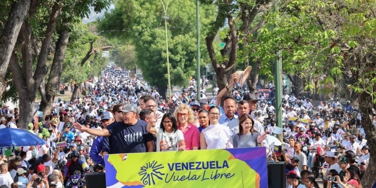 Presidenta Encargada Delcy Rodríguez encabeza Gran Peregrinación Nacional en Barquisimeto por una «Venezuela sin Sanciones»