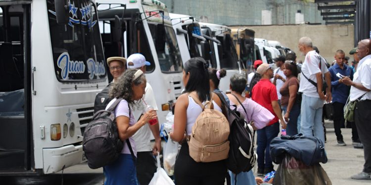 Ministerio del Transporte reporta movilización de más de 3,8 millones de pasajeros durante Semana Santa Segura 2026