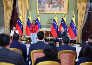 Venezuela y ENI suscriben acuerdos estratégicos para impulsar la producción petrolera y gasífera