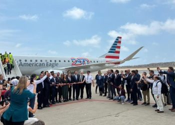 ¡Adiós a las escalas! El primer vuelo Miami-Caracas aterriza en Maiquetía