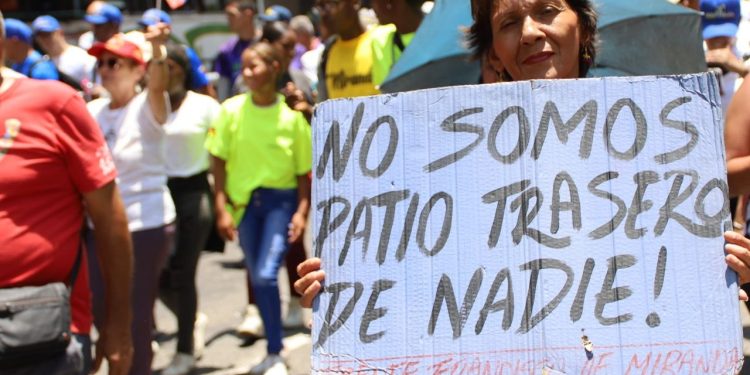 En Fotos: Así se movilizó pueblo de Caracas en la gran marcha por los 20 años de la Ley Orgánica de los Consejos Comunales