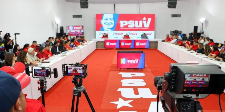 Secretario General del PSUV denuncia que sectores opositores marcharon para generar violencia y desestabilización