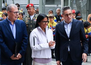 Delcy Rodríguez anuncia inversión inmediata en sistema eléctrico, agua, hospitales y Sistema de Orquestas con recursos recuperados del FMI