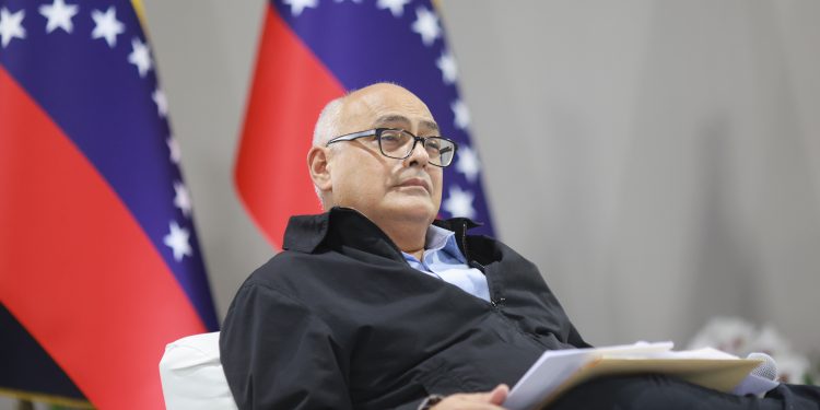 Plan Salud y Vida 2026 en cifras: Ministro Alvarado reporta 1.610 hemodinamias, 538 marcapasos y más de 20 mil cirugías