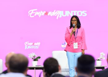 Presidenta (E) Delcy Rodríguez destaca que “Emprender Juntos” supera los 2 millones de registros y los 1.100 millones de dólares en financiamiento