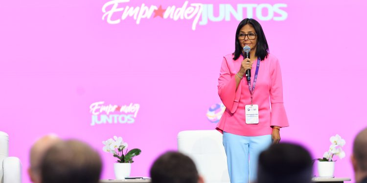 Presidenta (E) Delcy Rodríguez destaca que “Emprender Juntos” supera los 2 millones de registros y los 1.100 millones de dólares en financiamiento