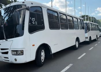 Nuevas unidades de transporte fortalecen las rutas universitarias de la UCV