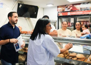 Presidenta (E) Delcy Rodríguez inauguró 23 espacios socioproductivos y áreas de atención social en Los Símbolos