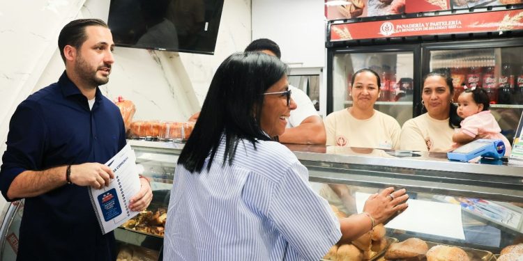 Presidenta (E) Delcy Rodríguez inauguró 23 espacios socioproductivos y áreas de atención social en Los Símbolos