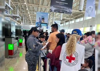 Puente aéreo Miami-Caracas: 157 venezolanos se reincorporan al país tras nuevo vuelo de repatriación
