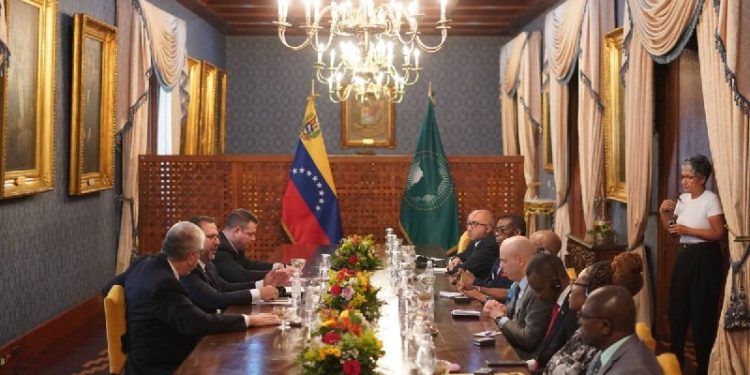 Venezuela y el Cuerpo Diplomático africano estrechan lazos para avanzar en la cooperación y el trabajo conjunto