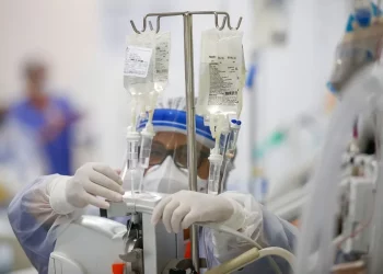 Autoridades sanitarias de Brasil investigan un posible caso de ébola en São Paulo