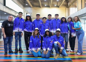 Jóvenes del Semillero Científico representan a Venezuela en Campamento Internacional en Türkiye 10 Jóvenes del Semillero Científico representan a Venezuela en Campamento Internacional en Türkiye