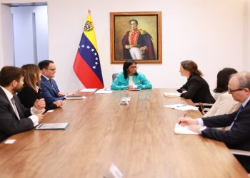 Gobierno de Venezuela y Banco Mundial afianzan diálogo en visita oficial