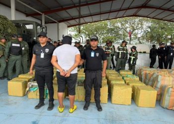 Comisiones Mixtas del CICPC, GOES y GNB Incautan más de 3.5 Toneladas de Droga en Apure