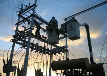 Venezuela alcanza récord histórico de demanda eléctrica con 15.457 MW y Gobierno anuncia plan de recuperación del sistema
