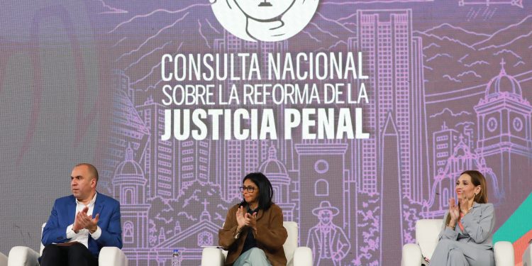 Presidenta (E) Delcy Rodríguez: «Gran Consulta Nacional para la Reforma de la Justicia Penal es un paso histórico hacia una Venezuela en paz»