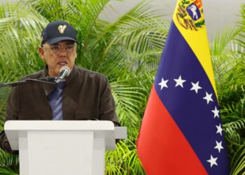 Balance de la emergencia: 6.461 personas han sido rescatadas con vida en La Guaira tras los sismos 7 Balance de la emergencia: 6.461 personas han sido rescatadas con vida en La Guaira tras los sismos